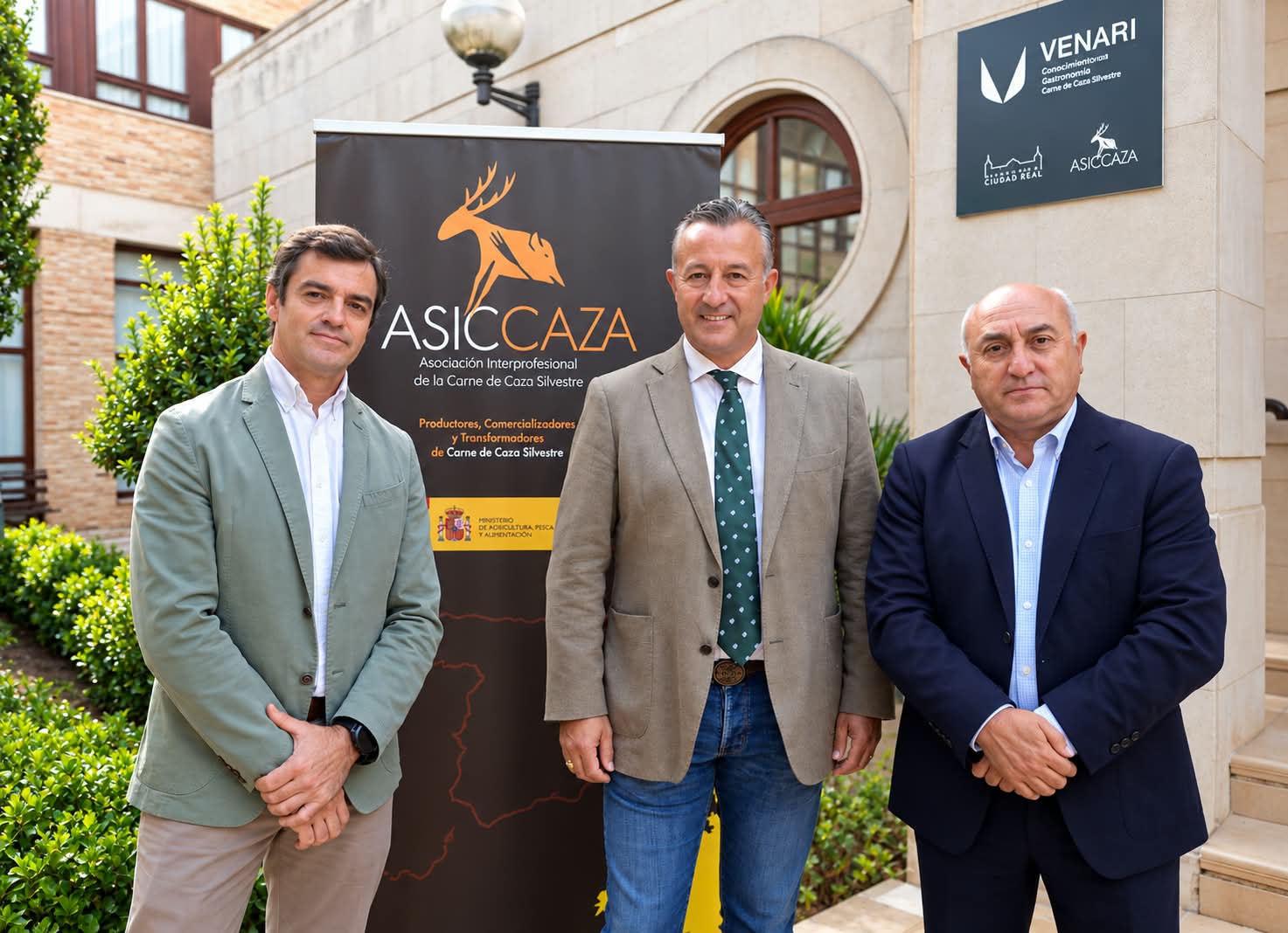 ASICCAZA reúne a cerca de medio centenar de profesionales para elevar los estándares de calidad y gestión en la actividad cinegética